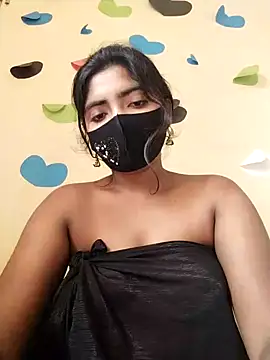 Snapshot of Lina-Rose chatting on March 18, 2025, 4:40 am Lina-Rose online show from March 18, 2025, 4:40 am