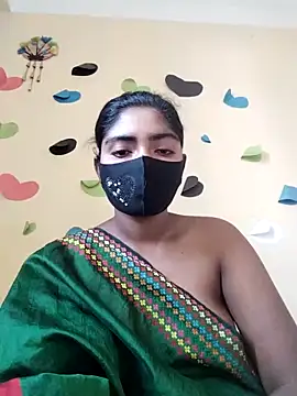 Snapshot of Lina-Rose chatting on March 19, 2025, 10:44 am Lina-Rose online show from March 19, 2025, 10:44 am