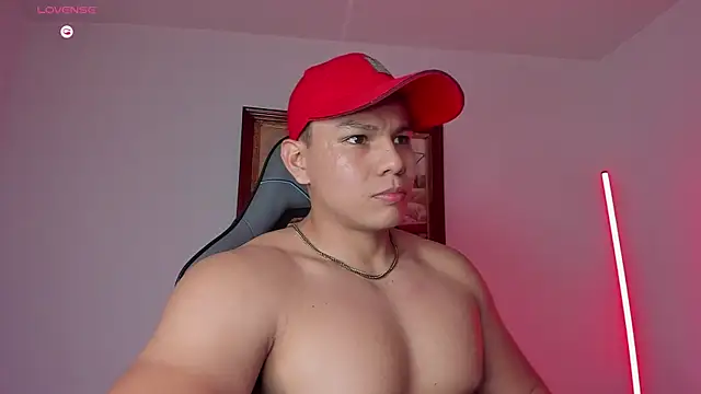 RoyConstance online show from November 9, 2025, 4:49 am