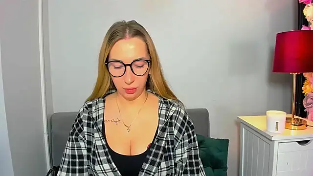 AriaDesire online show from December 21, 2025, 7:21 am