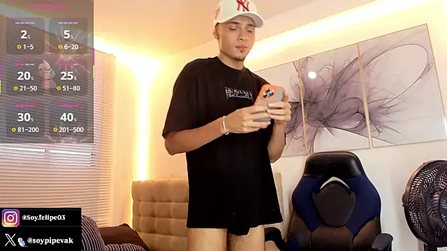 soyander03  online show from January 11, 2026, 12:01 pm