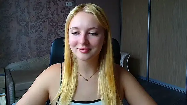Snapshot of Milka_kiss_ chatting on June 3, 2026, 12:06 pm Milka kiss online show from June 3, 2026, 12:06 pm