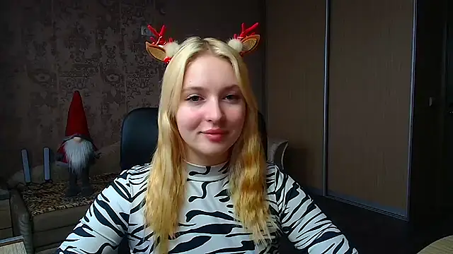 Snapshot of Milka_kiss_ chatting on January 13, 2026, 12:20 pm Milka kiss online show from January 13, 2026, 12:20 pm