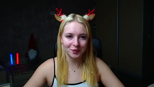 Snapshot of Milka_kiss_ chatting on January 7, 2026, 2:44 pm Milka kiss online show from January 7, 2026, 2:44 pm