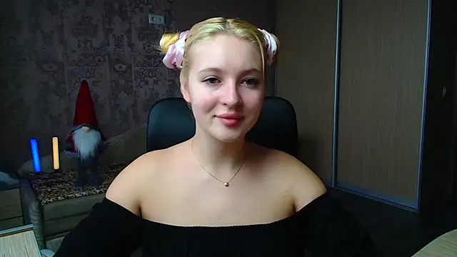 Snapshot of Milka_kiss_ chatting on January 12, 2026, 11:17 am Milka kiss online show from January 12, 2026, 11:17 am