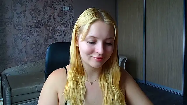 Snapshot of Milka_kiss_ chatting on June 13, 2026, 7:39 am Milka kiss online show from June 13, 2026, 7:39 am
