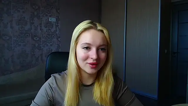 Snapshot of Milka_kiss_ chatting on February 2, 2026, 11:09 am Milka kiss online show from February 2, 2026, 11:09 am