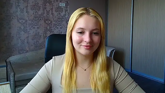Snapshot of Milka_kiss_ chatting on June 17, 2026, 11:42 am Milka kiss online show from June 17, 2026, 11:42 am