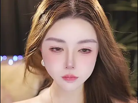 Qiaoqiao  online show from July 23, 2026, 10:45 am