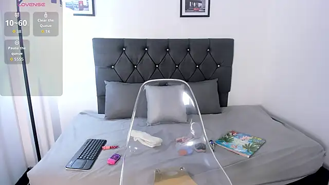 axel ps online show from November 14, 2025, 8:34 pm