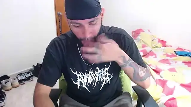 samir music online show from October 4, 2025, 11:28 pm