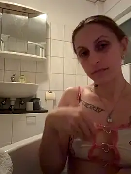 joie 20 online show from November 5, 2025, 9:40 pm