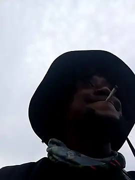 Hentaii001 online show from February 2, 2025, 5:42 am