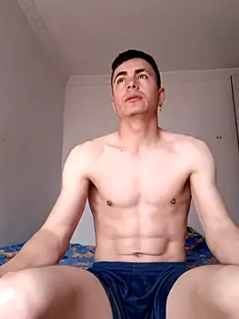 J1real online show from October 13, 2025, 5:25 pm