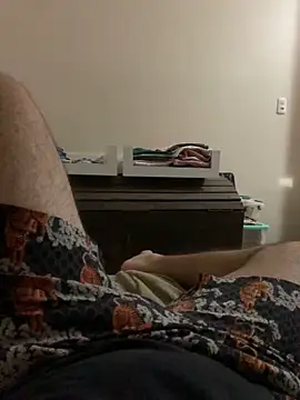 smithrosinha online show from February 5, 2025, 3:23 am