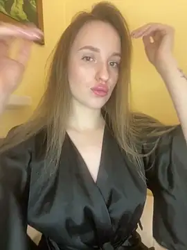 Snapshot of EdnaBradley chatting on February 14, 2026, 12:16 pm EdnaBradley online show from February 14, 2026, 12:16 pm