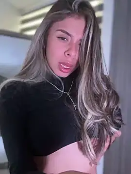 Snapshot of AmmyCollinsW chatting on March 4, 2025, 11:22 pm AmmyCollinsW online show from March 4, 2025, 11:22 pm