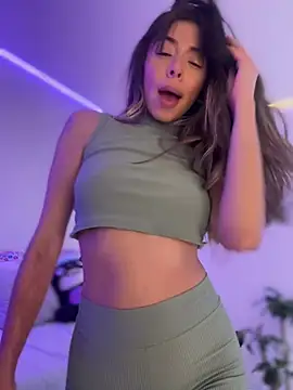 AmmyCollinsW online show from February 24, 2026, 9:48 pm