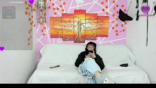 Snapshot of Fresahot2005 chatting on March 21, 2025, 7:24 pm Fresahot2005 online show from March 21, 2025, 7:24 pm