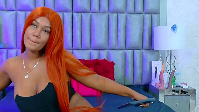 AlisonJaimes online show from November 12, 2025, 1:37 pm