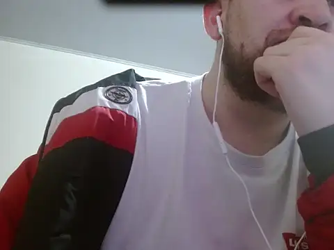 camiloking1720 online show from March 16, 2026, 7:45 am