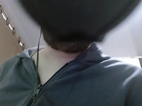 camiloking1720 online show from February 14, 2026, 8:31 pm