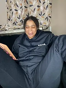 Snapshot of cardibabe chatting on March 13, 2026, 7:19 pm cardibabe online show from March 13, 2026, 7:19 pm