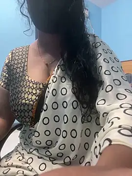 Snapshot of sajeetha chatting on March 7, 2025, 9:29 am sajeetha online show from March 7, 2025, 9:29 am