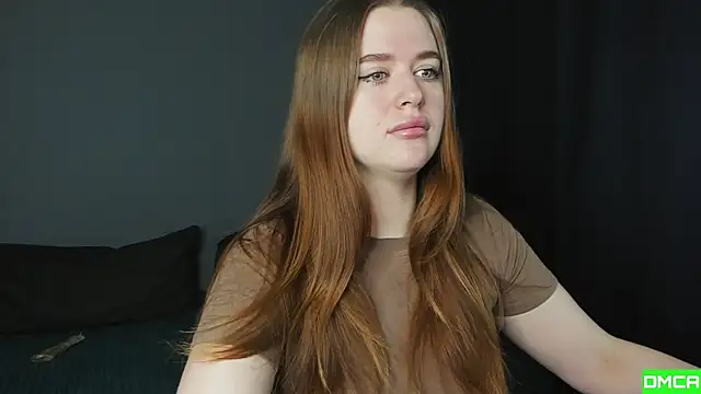 Pinku kitsune online show from November 21, 2025, 4:55 am