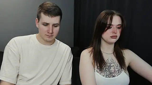 Snapshot of Pinku_kitsune chatting on February 17, 2025, 10:49 pm Pinku kitsune online show from February 17, 2025, 10:49 pm