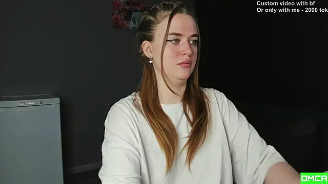 Pinku kitsune online show from January 10, 2026, 1:23 am