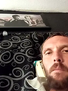 Snapshot of luke_thighwalker2469 chatting on September 18, 2025, 9:56 am luke thighwalker2469 online show from September 18, 2025, 9:56 am