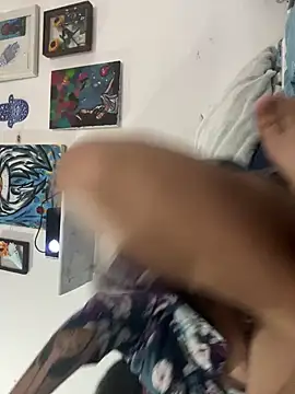 Snapshot of RenataMex chatting on March 22, 2025, 11:09 pm RenataMex online show from March 22, 2025, 11:09 pm