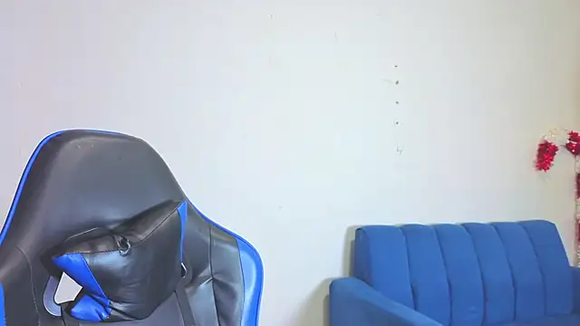 Demitryo online show from February 6, 2026, 6:42 am