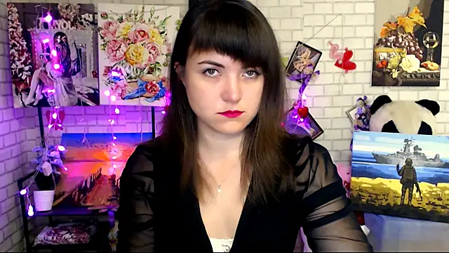 Darina M  online show from October 18, 2025, 4:36 am