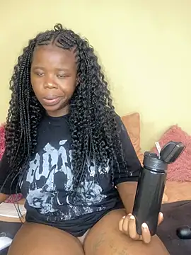 Snapshot of DarkBerry87 chatting on March 22, 2025, 1:41 pm DarkBerry87 online show from March 22, 2025, 1:41 pm