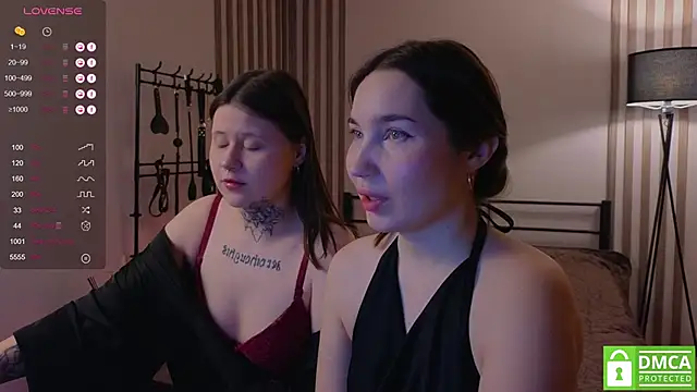 Snapshot of domDani_subMay chatting on February 12, 2025, 1:30 am domDani subMay online show from February 12, 2025, 1:30 am