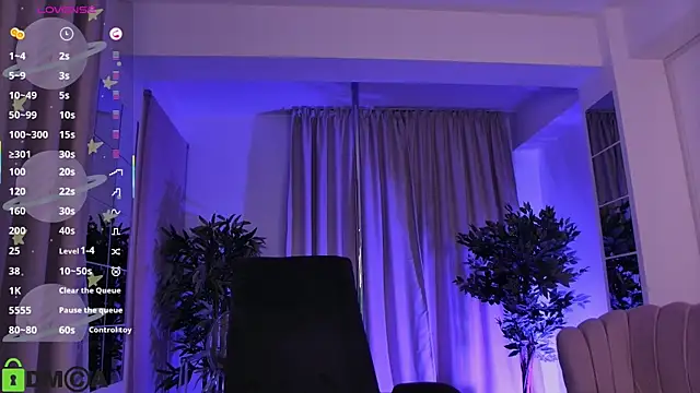 Snapshot of AllenaMoon chatting on February 7, 2026, 8:17 pm AllenaMoon online show from February 7, 2026, 8:17 pm