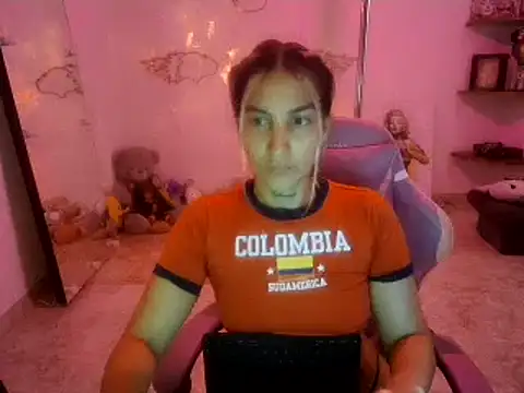 mandy berrys online show from June 18, 2026, 12:53 am