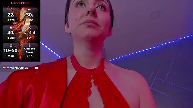 Ich Bin Julia online show from December 17, 2024, 6:20 pm