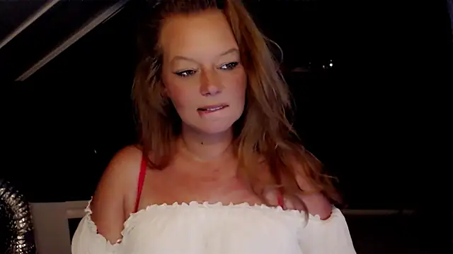 roxanna24 online show from May 29, 2026, 10:49 pm