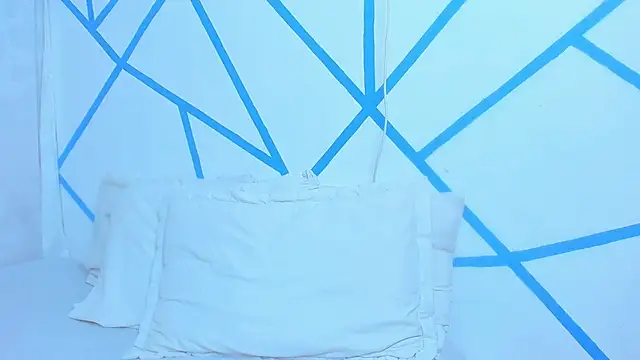 liam scott77 online show from December 16, 2024, 2:05 pm