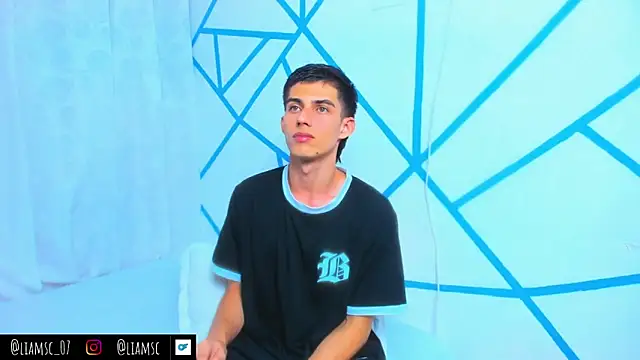 liam scott77 online show from October 6, 2025, 1:51 am