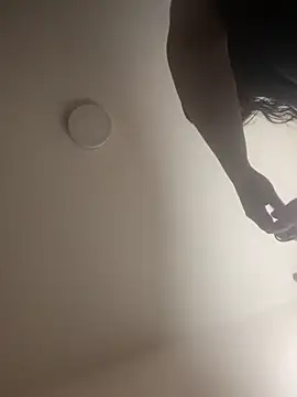 Freya Artemisa online show from December 19, 2025, 8:33 pm