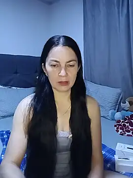Snapshot of renata_hot1 chatting on July 11, 2026, 2:01 am renata hot1 online show from July 11, 2026, 2:01 am