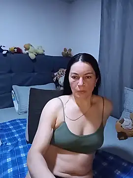 renata hot1 online show from May 31, 2026, 1:22 am