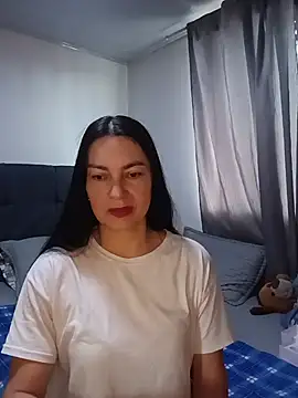 Snapshot of renata_hot1 chatting on July 21, 2026, 9:16 pm renata hot1 online show from July 21, 2026, 9:16 pm