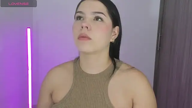 Natasha su  online show from March 5, 2026, 5:04 am