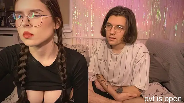 passiondesire  online show from March 11, 2026, 4:12 pm