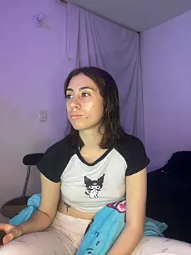 Snapshot of Catyloves chatting on February 2, 2025, 3:32 am Catyloves online show from February 2, 2025, 3:32 am